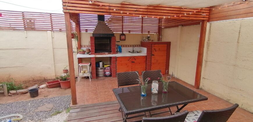 ARRIENDO CASA – AV ULRIKSEN – LA SERENA