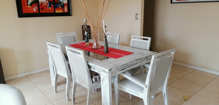 ARRIENDO CASA – AV ULRIKSEN – LA SERENA