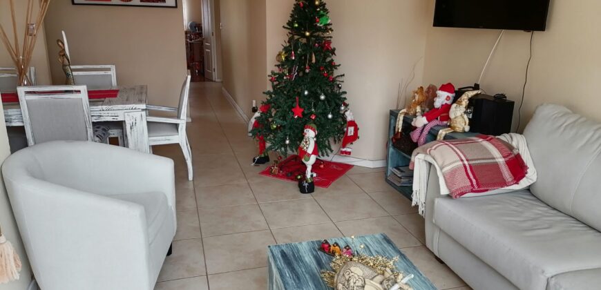 ARRIENDO CASA – AV ULRIKSEN – LA SERENA