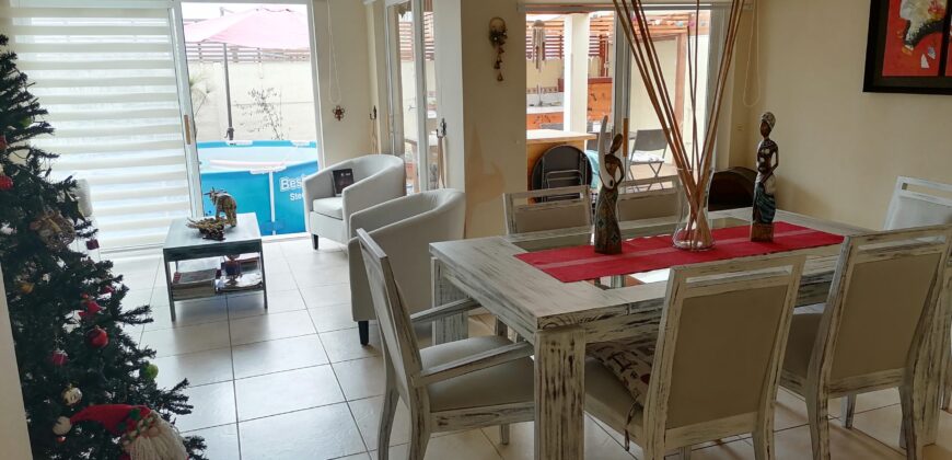 ARRIENDO CASA – AV ULRIKSEN – LA SERENA