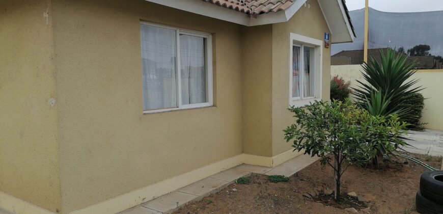 ARRIENDO CASA – AV ULRIKSEN – LA SERENA