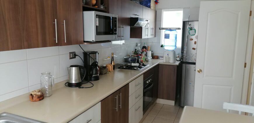 ARRIENDO CASA – AV ULRIKSEN – LA SERENA