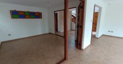 VENTA CASA 5 DORMITORIO 3 BAÑOS 1 OFICINA 2 SALAS ESTAR – CONDOMINIO – LA SERENA