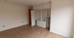 VENTA CASA 5 DORMITORIO 3 BAÑOS 1 OFICINA 2 SALAS ESTAR – CONDOMINIO – LA SERENA