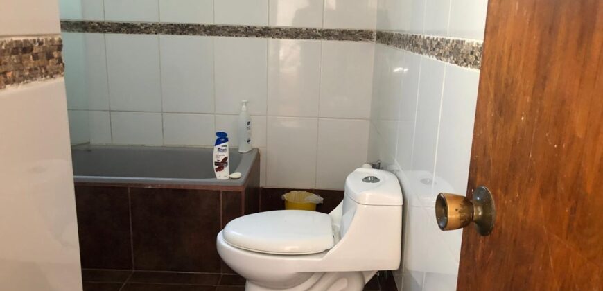VENTA AMPLIA CASA SECTOR NOS – SANTIAGO
