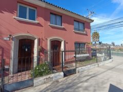 ARRIENDO CASA EN LA SERENA