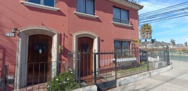 ARRIENDO CASA EN LA SERENA