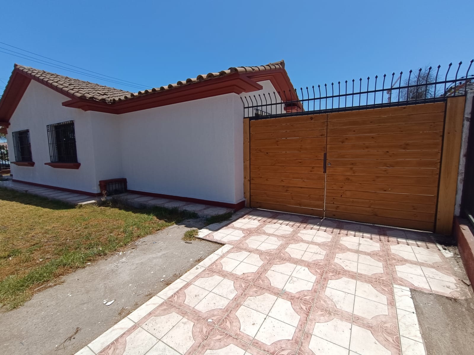 ARRIENDO CASA – CERCA HOSPITAL COQUIMBO