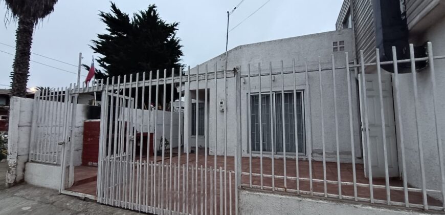 ARRIENDO LOCAL AV PESCADORES – COQUIMBO