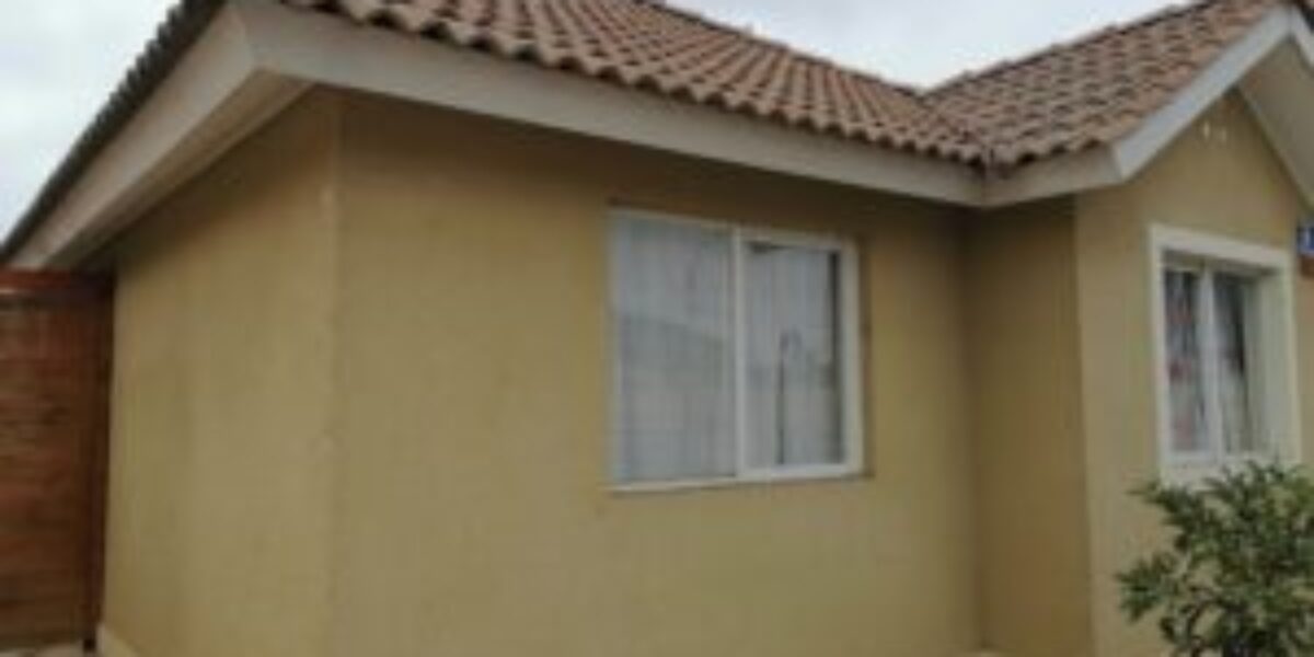 ARRIENDO CASA – AV ULRIKSEN – LA SERENA