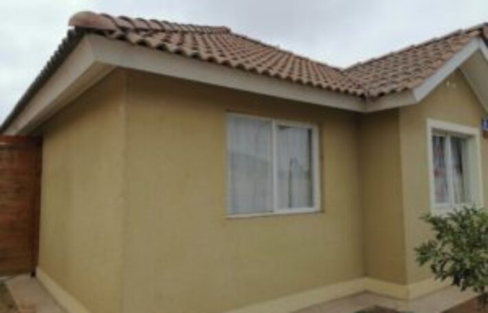 ARRIENDO CASA – AV ULRIKSEN – LA SERENA
