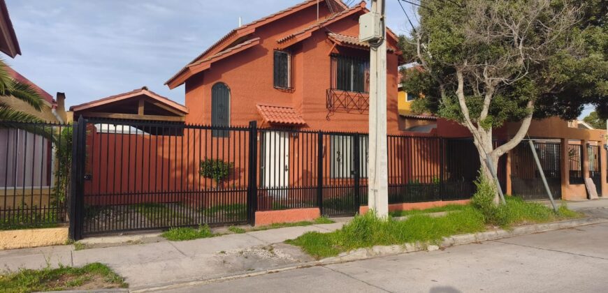 ARRIENDO CASA CONDOMINIO – COQUIMBO