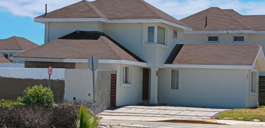 VENTA CASA SERENA GOLF