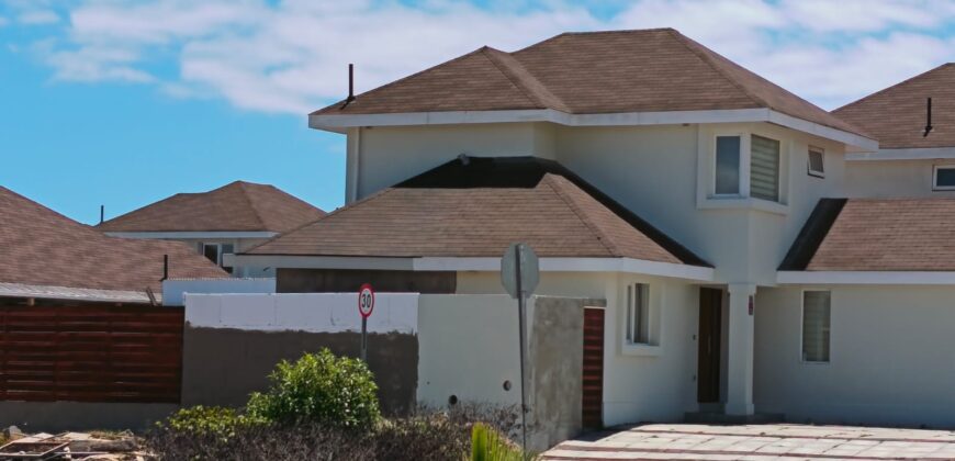 VENTA CASA SERENA GOLF