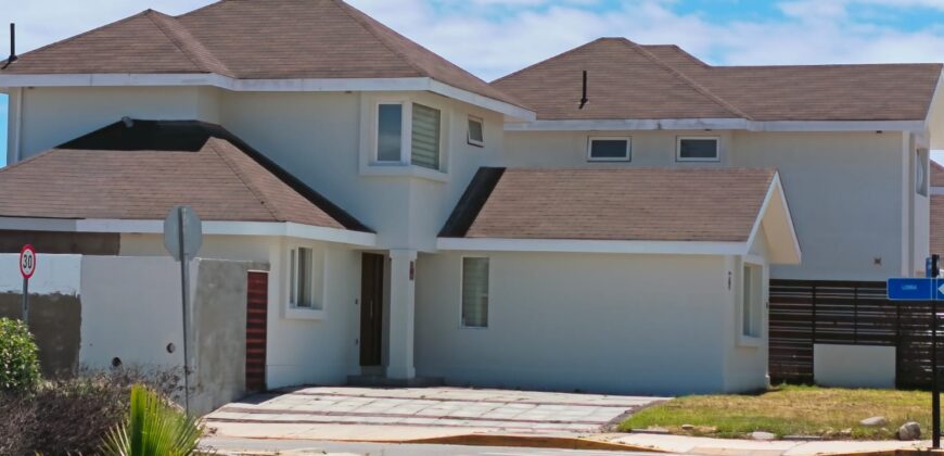 VENTA CASA SERENA GOLF